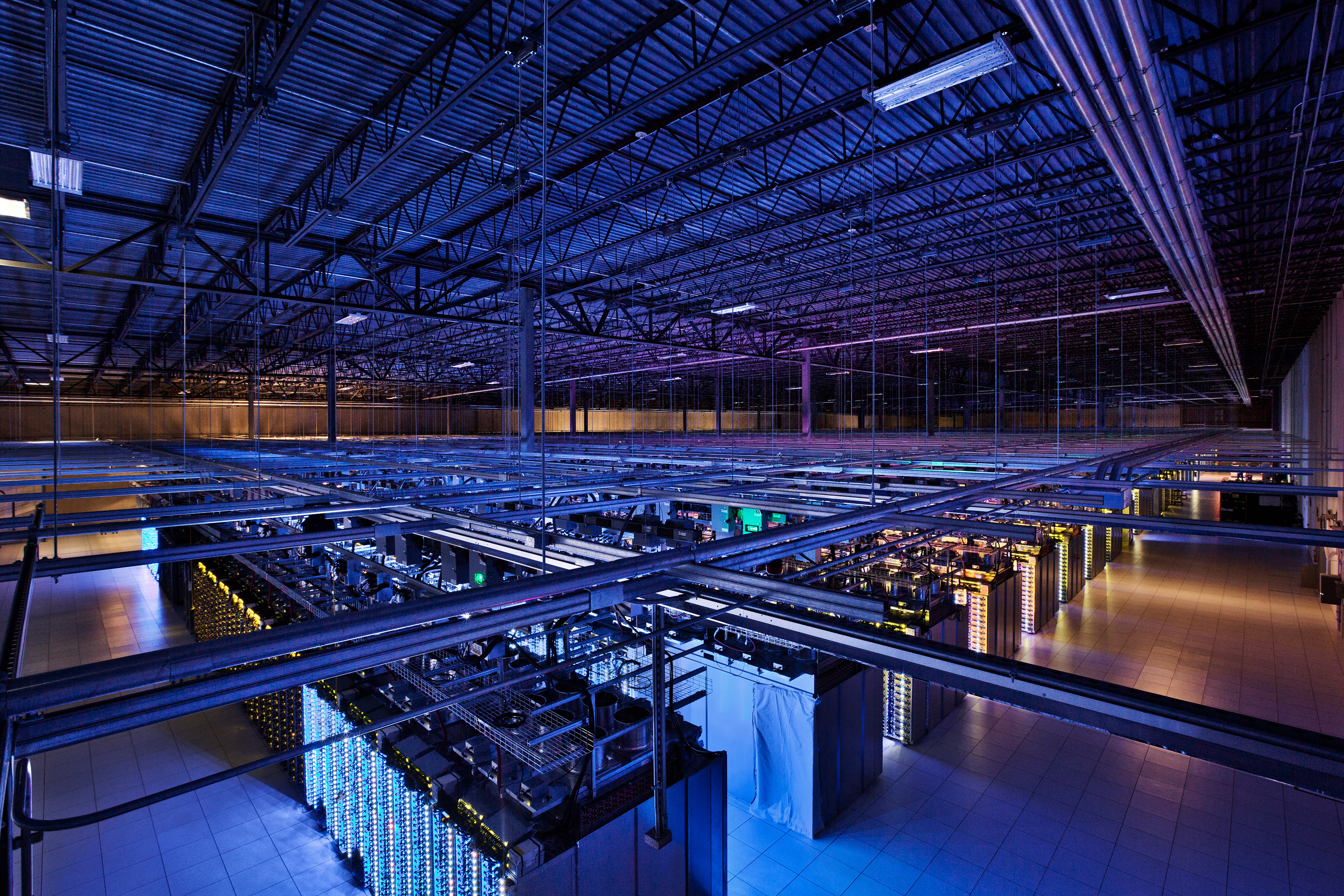 Inside a Modern Data Center